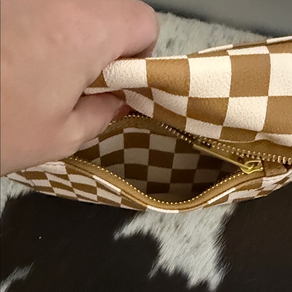 Fawn Design - Picture 5 of 6